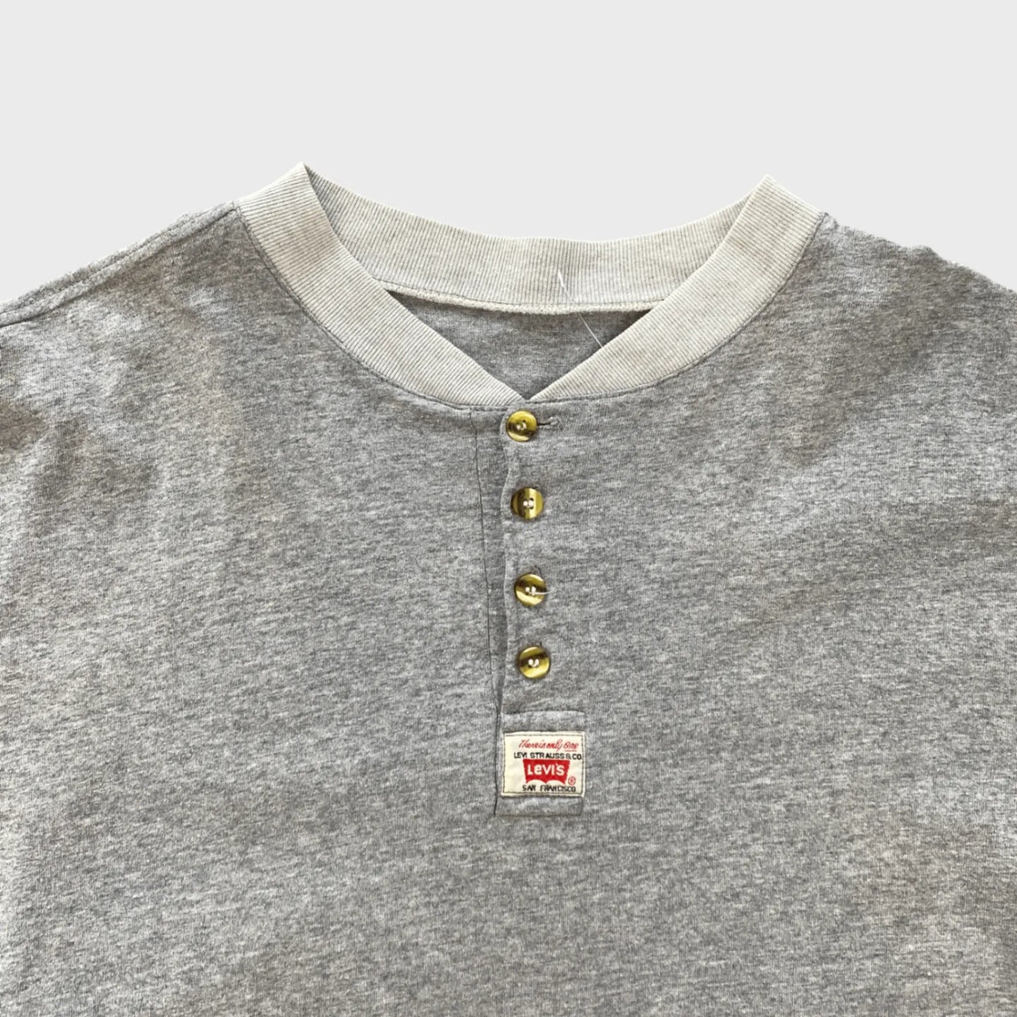 Vintage Levi's T-shirt | L